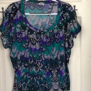 Worthington top feather motif